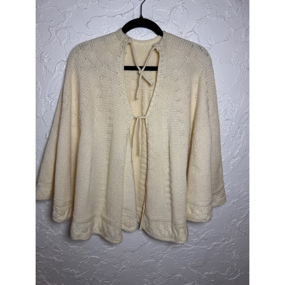 Vintage Hand Knit Cape Cream Ivory Pointelle Cable Knit Tie Front Poncho Shawl